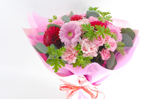 【先行予約】母の日にぴったりなカーネーションを中心にしたブーケ！ 花瓶付きタイプ 【2026年5月7日～9日までまで順次発送】 母の日 花 花瓶 ブーケ 花束 贈り物 ギフト