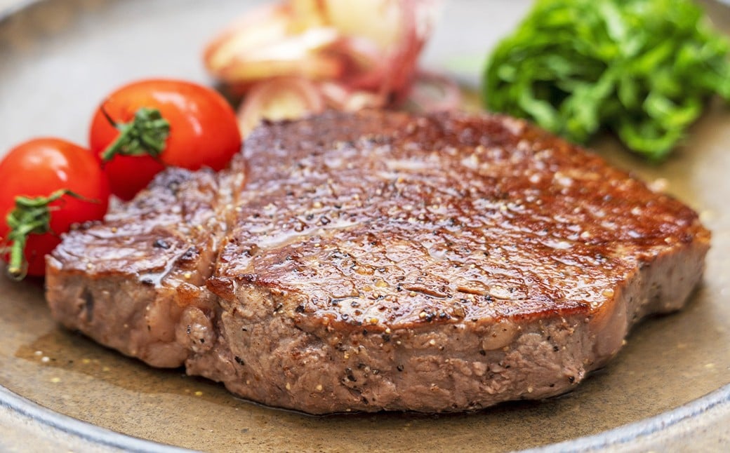 【3ヶ月定期便】 【最上級部位】 博多和牛ヒレ シャトーブリアン 約300g（2枚入） 計900g 約300g×3回 お取り寄せ グルメ 福岡 お土産 九州 九州産 福岡県産