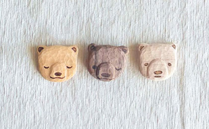 しろくまのマグネット 1点 手彫り 木製 糸島市 / しろくも工房【いとしまごころ】 [AEO013]