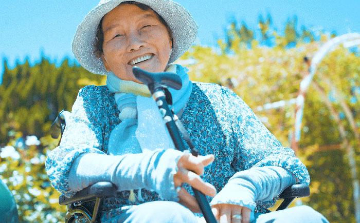 【介護旅行チケット】車椅子OK！糸島を巡る日帰り介護付き旅行(4時間プラン) 糸島市 / 介護旅行専門店ヤシの木 / 旅行 チケット [AVP001]