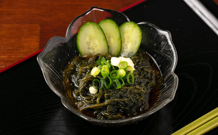 糸島産ふともずく（ソウメンノリ）100ｇ×10P　糸島市 / 糸島漁業協同組合芥屋支所 モズク 海藻 [AHR002]