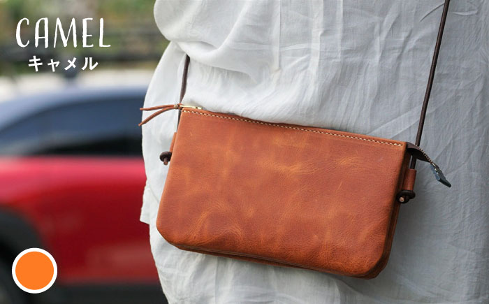 【経年変化を楽しむ】本革 3ポケット サコッシュ 革小物 革バッグ 糸島市 / BLESS [AAA034]