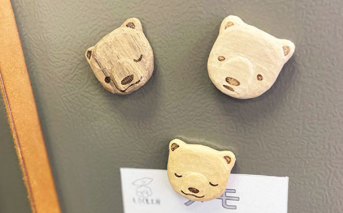 しろくまのマグネット 1点 手彫り 木製 糸島市 / しろくも工房【いとしまごころ】 [AEO013]