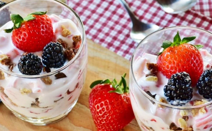 福岡県 糸島市産 完熟 あまおう いちご （約270g×6パック）【2026年3月下旬以降順次発送】  糸島市 / mhshops / 苺 イチゴ [AKQ003]