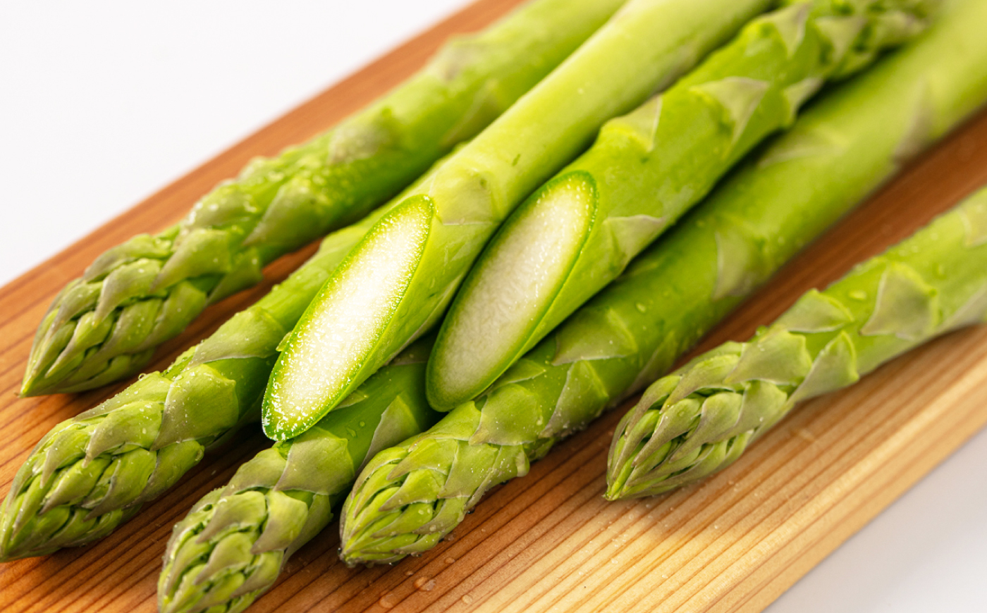 採れたてを直送！糸島野菜 アスパラガス 1kg (M-Lサイズ) 糸島市 / しろファーム 野菜 アスパラ [AHQ001]
