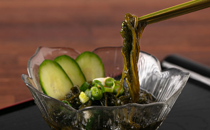 糸島産ふともずく（ソウメンノリ）100ｇ×4P　糸島市 / 糸島漁業協同組合芥屋支所 モズク 海藻 [AHR001]