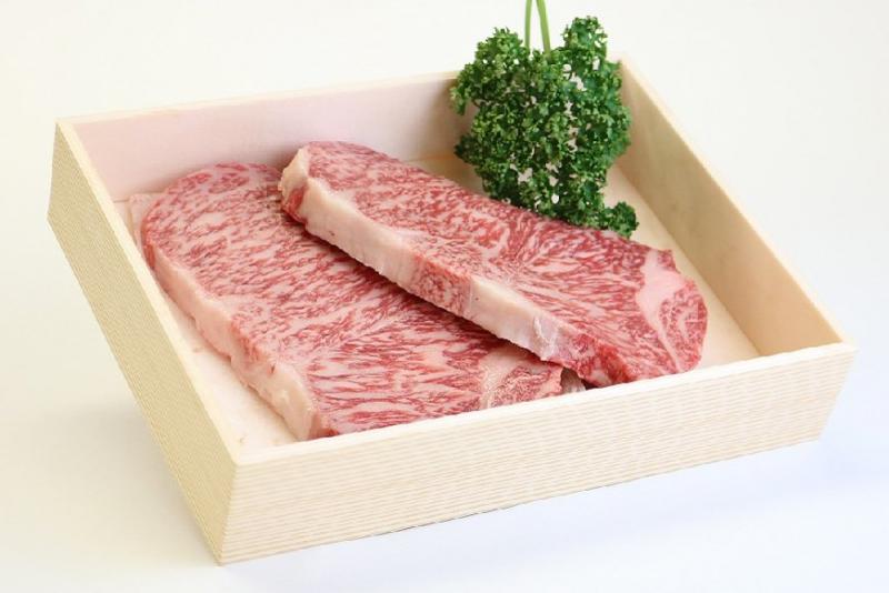 ふるの牛（黒毛和牛）特選サーロインステーキ 440g(220g×2枚) ゲランド塩付き A5 《30日以内に出荷予定(土日祝除く)》