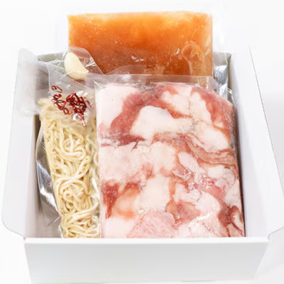 特撰博多もつ鍋 【まろやかあごだし醤油仕立て】 2〜3人前 300g 《30日以内に出荷予定(土日祝除く)》