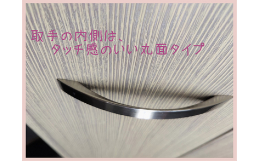 クローゼットに収まる スーツ収納「40STORAGE」 冠婚葬祭のお洋服など、利用率の少ないフォーマルウエア、大切に保管出来ていますか?　／総桐箪笥和光　AH080