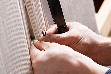 【手織り】オリジナル鍋島緞通《タペストリー》：D149-001