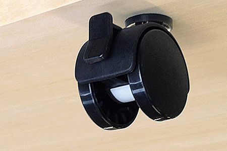 桐たんす キャスター付4段チェスト：C146-008