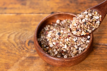 国産十六穀米2.4kg：B210-001