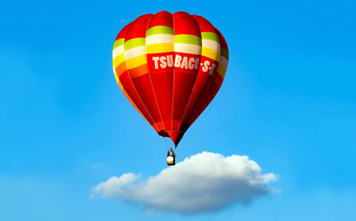 小粒で可愛いシンプルな雲のシルバーペンダント：B270-007