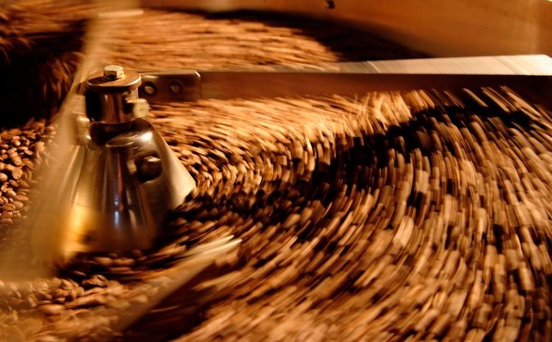 高級ドリップバッグ珈琲「香・マイルドブレンド50」 コーヒー ドリップバッグ 50杯分 飲みやすい マイルドブレンド 飲料 珈道庵 佐賀県 佐賀市 三瀬村 ：B280-007