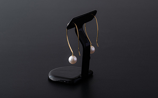 ゆらゆら揺れるアコヤ真珠フックピアス：C299-002