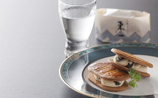 【佐賀県の銘酒東一大吟醸を使用】東一バターサンド10個入り：B125-021