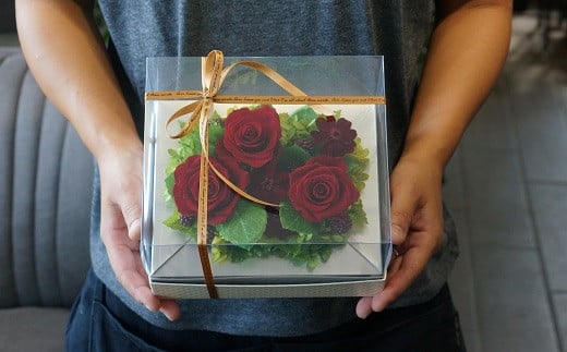 プリザーブドフラワーBOX M：B230-008