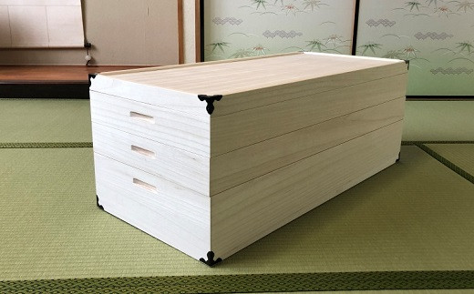 桐たんす 着物収納の定番 総桐衣装ケース3段：B650-005