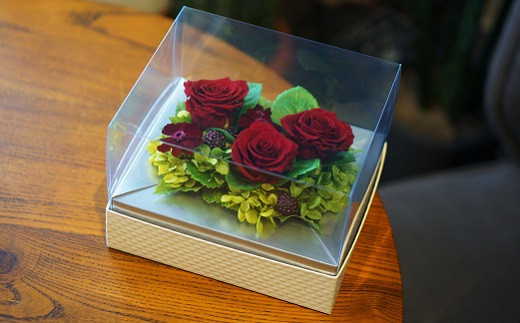 プリザーブドフラワーBOX M：B230-008