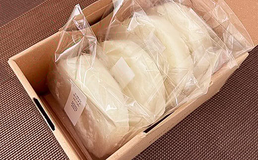 プレミアム冷凍米粉ロールケーキ1箱 ：A090-007