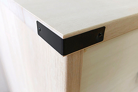 桐たんす キャスター付3段チェスト：C136-003