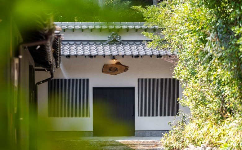 高級ドリップバッグ珈琲「香・マイルドブレンド50」 コーヒー ドリップバッグ 50杯分 飲みやすい マイルドブレンド 飲料 珈道庵 佐賀県 佐賀市 三瀬村 ：B280-007