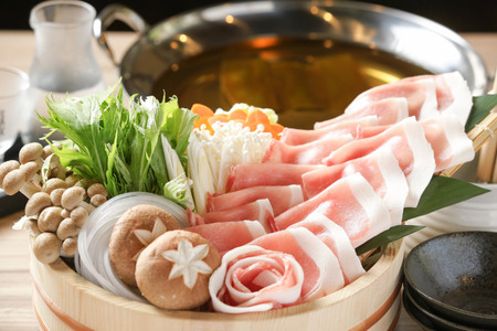 肥前さくらポーク モモ・ローススライス 1kg：B150-051