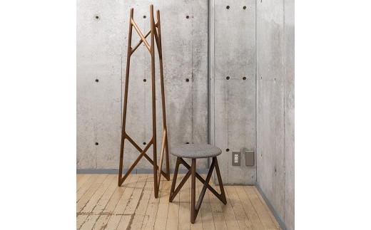 アール 46コートスタンド WN【諸富家具】：C368-004