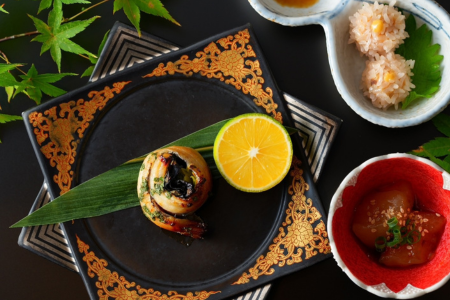 古湯・熊の川温泉 清川 ペア宿泊券 地場産品付き 温泉旅館 1泊2食 古湯温泉 離れ 最上級の客室 半露天風呂 テラス付き 人気：C334-001