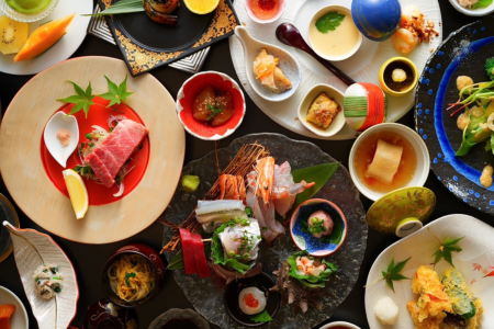 古湯・熊の川温泉 清川 ペア宿泊券 地場産品付き 温泉旅館 1泊2食 古湯温泉 離れ 最上級の客室 半露天風呂 テラス付き 人気：C334-001