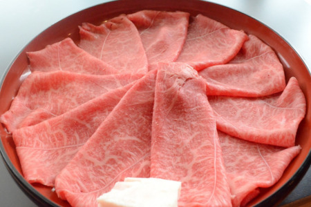 A5等級 佐賀牛すき焼き肉 400g（もも） 佐賀県産 黒毛和牛 すきやき用 赤身 モモ肉 人気 柔らかな肉質 鍋：B140-096