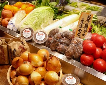 “佐賀県三瀬村ふもと赤鶏”でのお食事券（2名様分）：B180-059