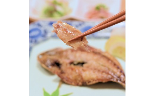 唐津産 極選 高級 海産物【無添加】干物・海宝セット 旬サバ干物 旬アジ開き 旬アジみりん 天然鯛一夜干し（旬の白身魚干物） 無着色 明太子 唐津産 塩ウニ 佐賀 呼子イカ ミシュラン☆獲得掲載店料理長手作り イカしゅうまい 海鮮