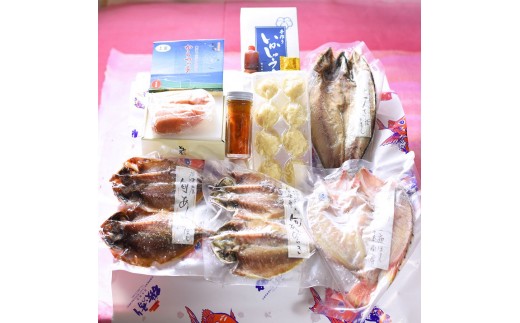 唐津産 極選 高級 海産物【無添加】干物・海宝セット 旬サバ干物 旬アジ開き 旬アジみりん 天然鯛一夜干し（旬の白身魚干物） 無着色 明太子 唐津産 塩ウニ 佐賀 呼子イカ ミシュラン☆獲得掲載店料理長手作り イカしゅうまい 海鮮