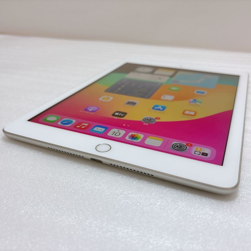 iPad 第6世代 128GB Cellular+Wi-Fiモデル シルバー 中古 アイパッド