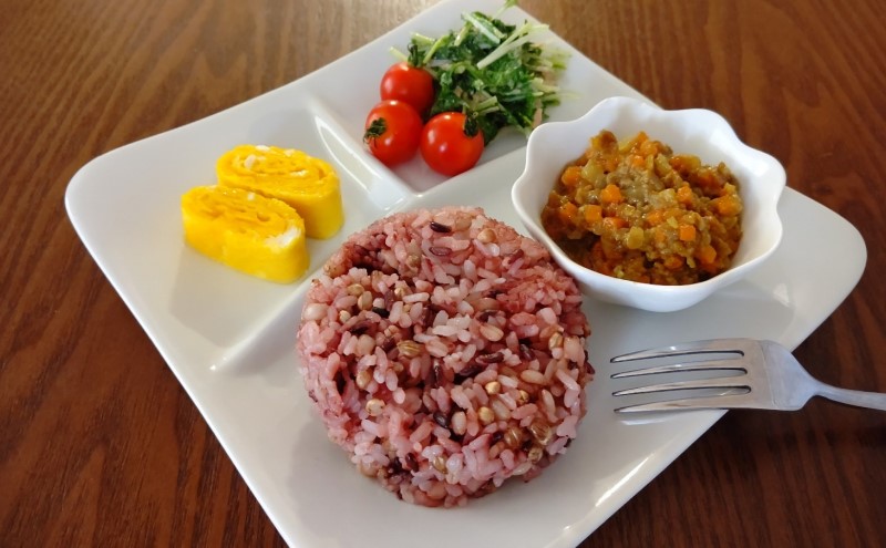 米 【雑穀5】 300g×3袋 900g 五穀米 佐賀県産 五つ星お米マイスター監修 食物繊維 キラリモチ ダイシモチ 雑穀ご飯 もち麦 黒米ご飯 黒米 玄米 お米 コメ こめ ※配送不可:離島