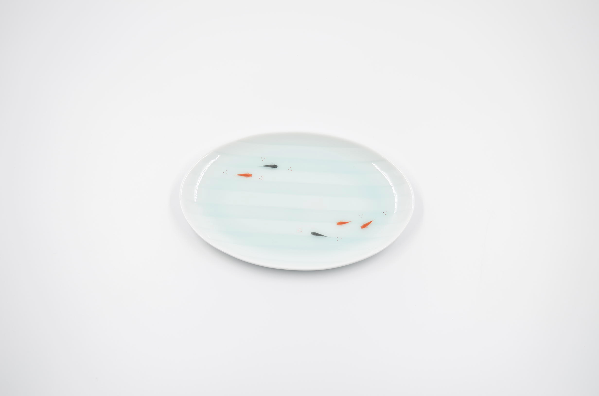 青白磁メダカ十草楕円皿　023-H1219