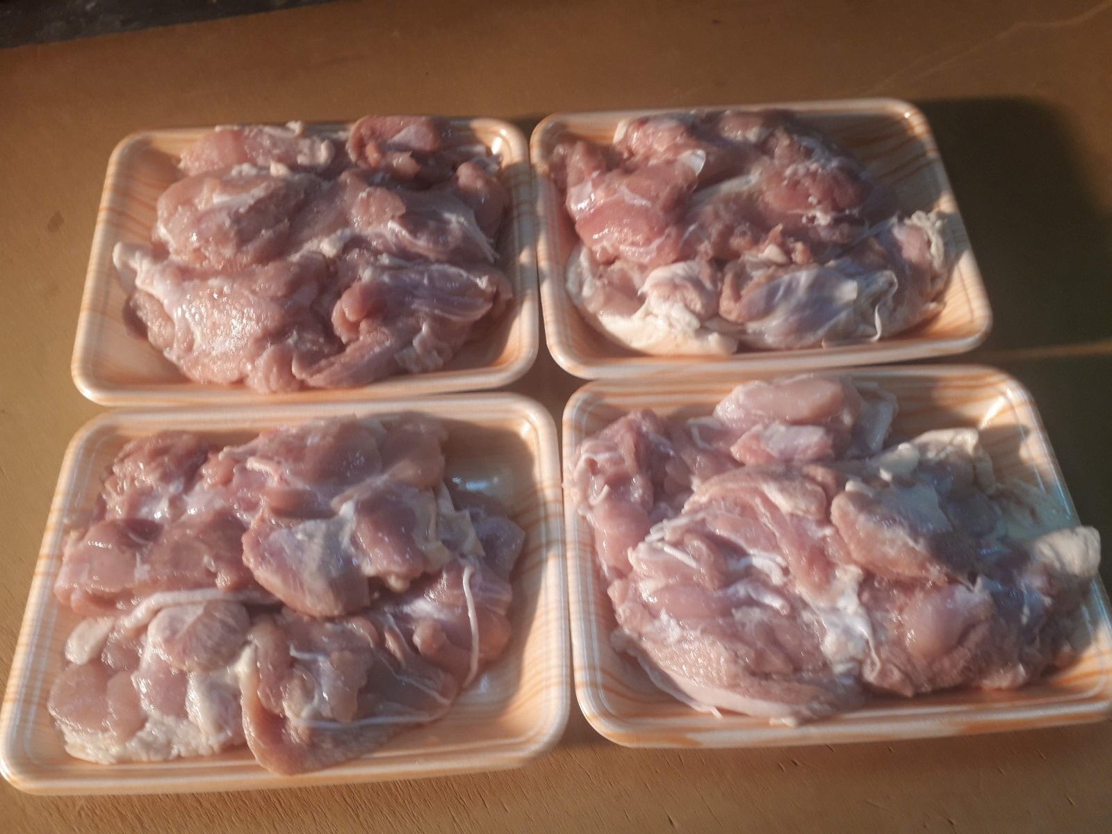 佐賀県産有明鶏もも肉 2kg(500g×4パック) 212-L078