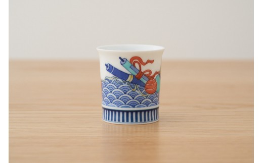 【伊万里焼】伊万里鍋島焼ぐい呑揃（5個入）絵違い 028-H1157