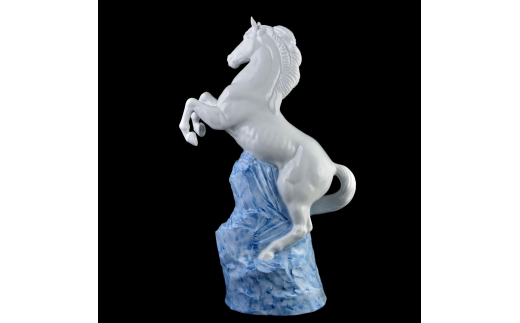 【伊万里焼】岩上馬 インテリア 置物 025-H573