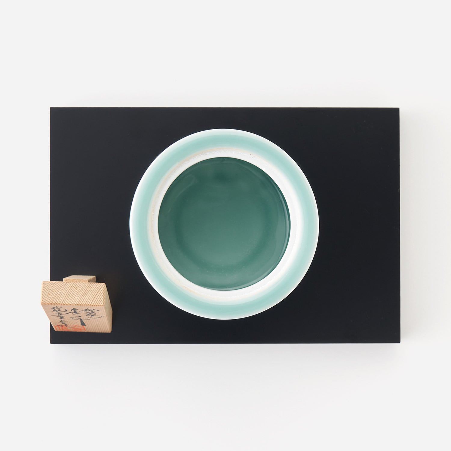 青磁鎬彫筒型香炉 027-H1008