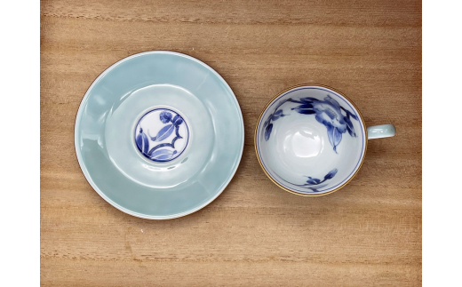 【伊万里焼】青磁 カメリア 珈琲椀皿 056-H777