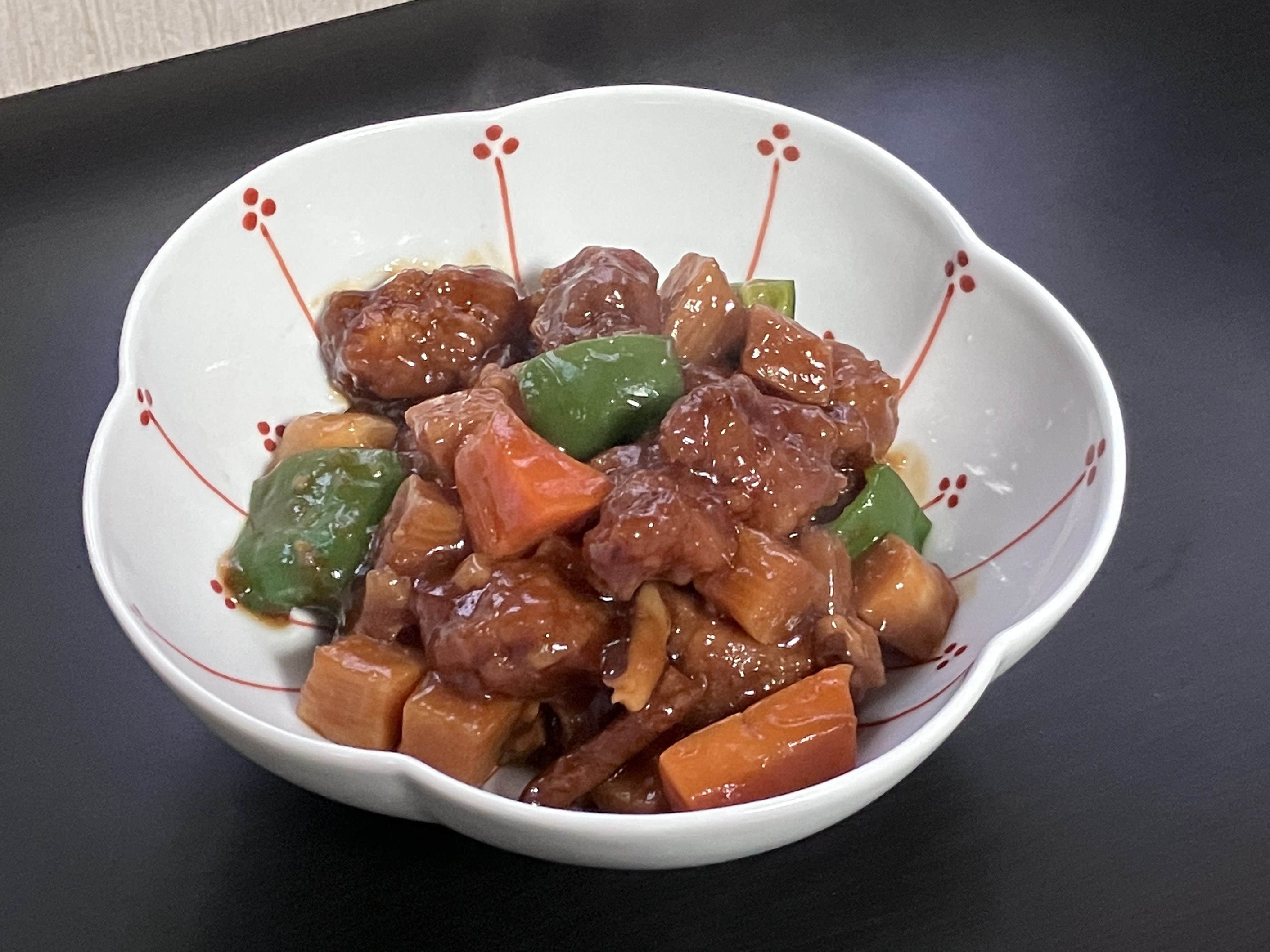 伊万里焼 小花十草（赤）桜鉢（小） 165-H1068