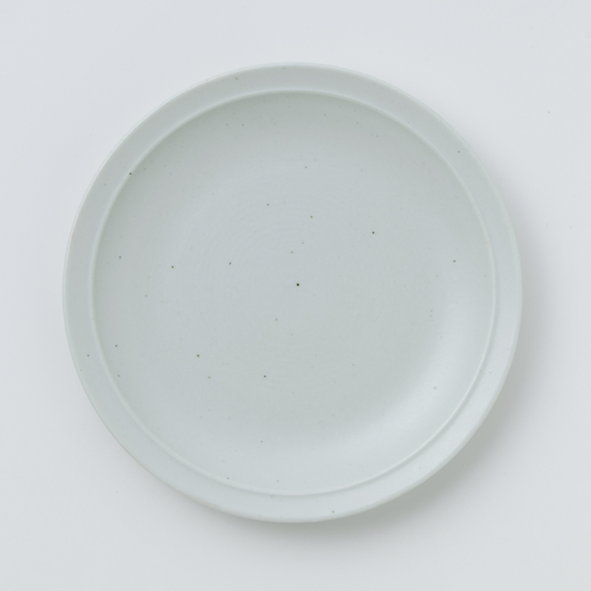 伊万里陶苑 白マット18cm皿（縁付） 070-H974