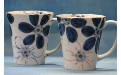 【伊万里焼】大輪花ペアマグカップ 032-H029