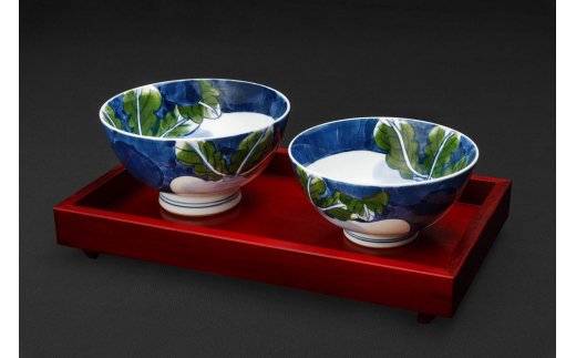 【伊万里焼】蕪絵お茶碗（大1つ・小1つ） 035-H680