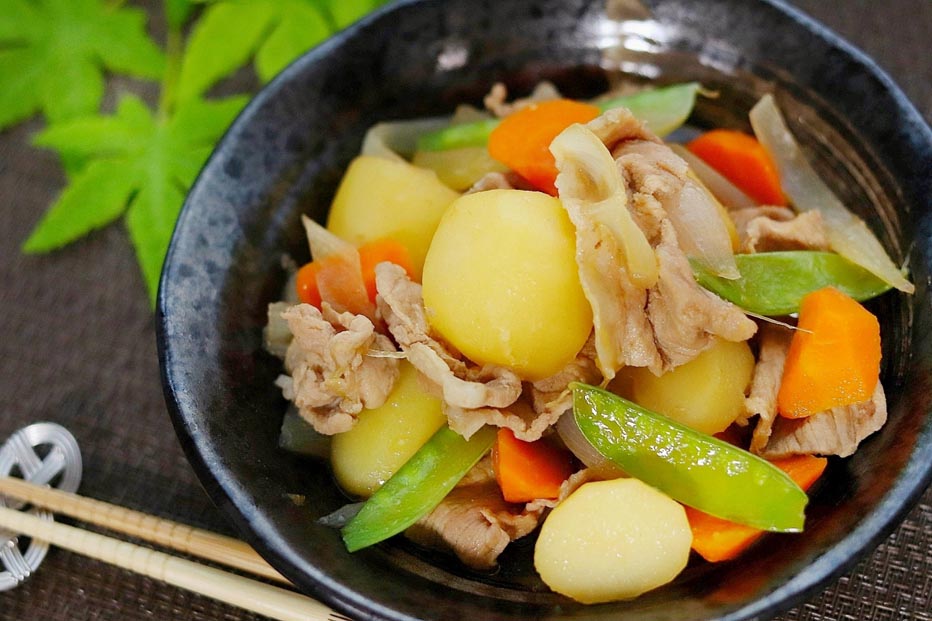 【佐賀牛】肩・もも切り落とし500g 5カ月定期便【A4 A5 赤身 すき焼き モモ】(H065186)