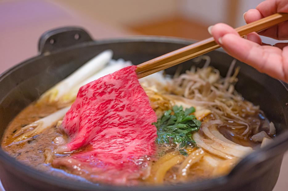 【佐賀牛】肩・もも切り落とし500g 5カ月定期便【A4 A5 赤身 すき焼き モモ】(H065186)