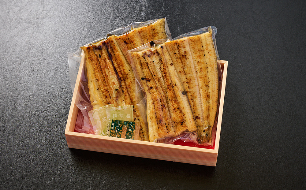 【職人手焼き】国産特大うなぎ白焼2尾(1尾あたり約170g前後)【国産 うなぎ 鰻 ウナギ 極上 白焼き 香ばしい 旨味 スタミナ 抹茶塩 山椒】(H097110)