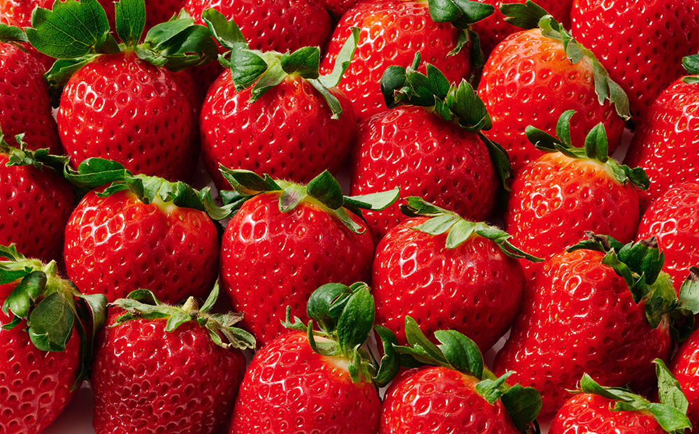 【先行受付 令和8年1月より発送開始】香月さんちのいちご(さがほのか)280g×4パック 【いちご イチゴ 苺 さがほのか 大玉 大粒フルーツ 果物  数量限定 香月農園 佐賀県産】(H017116)